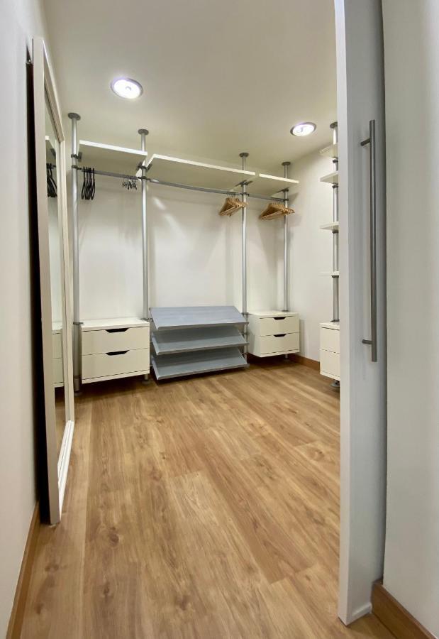 Apartamento Malaga-Centro Apartment Luaran gambar