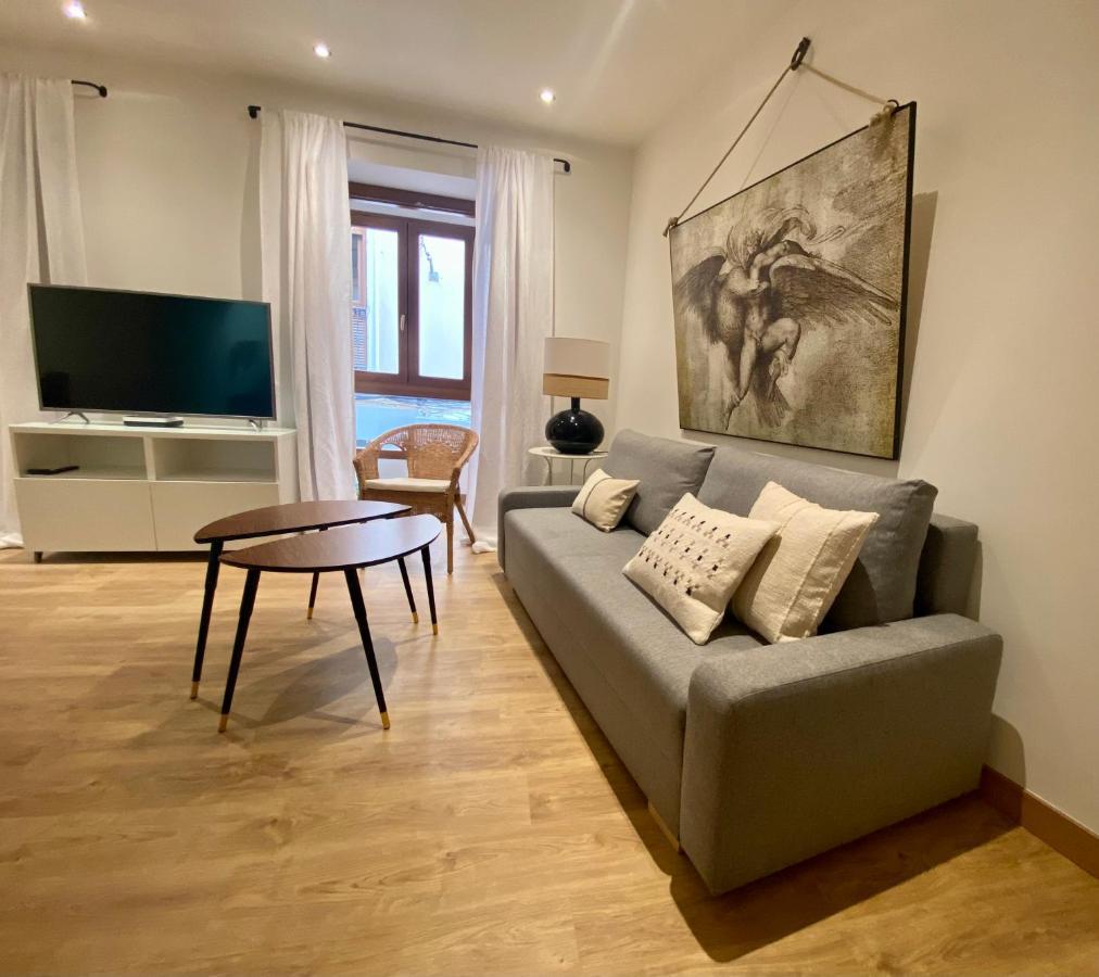 Apartamento Malaga-Centro Apartment Luaran gambar